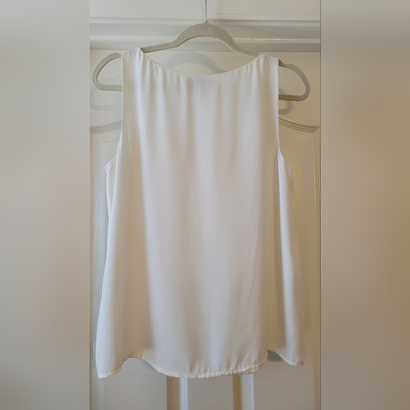 Anne Taylor LOFT sleeveless blouse - Picture 4 of 5